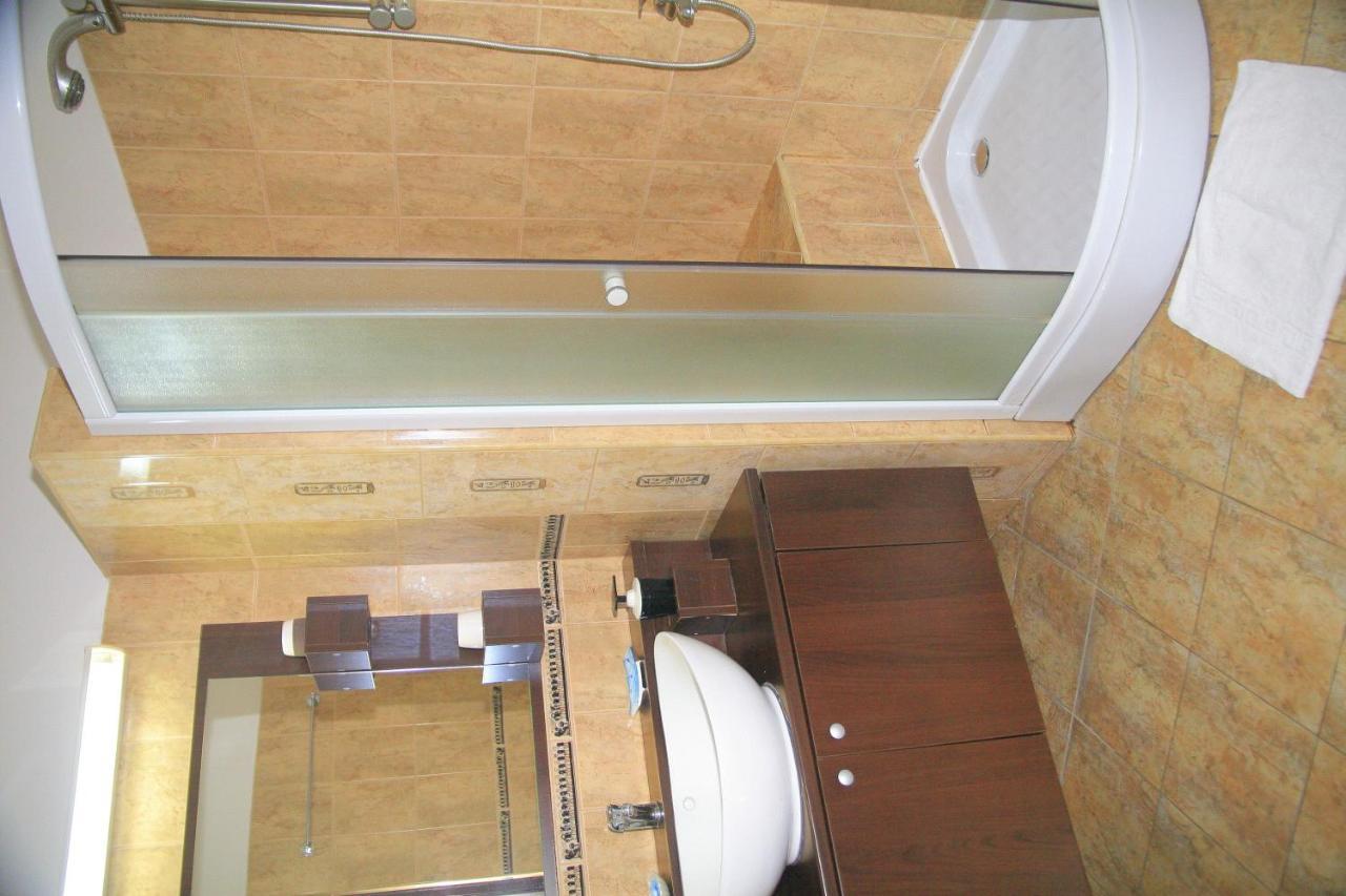 Pension Cleopatra Targu Mures Exterior photo