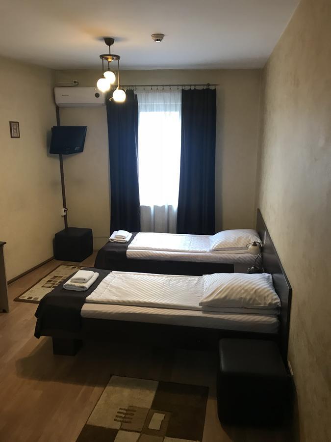 Pension Cleopatra Targu Mures Exterior photo